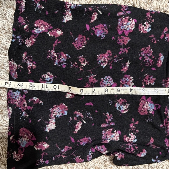 Lane Bryant flower crop top - Picture 3 of 3